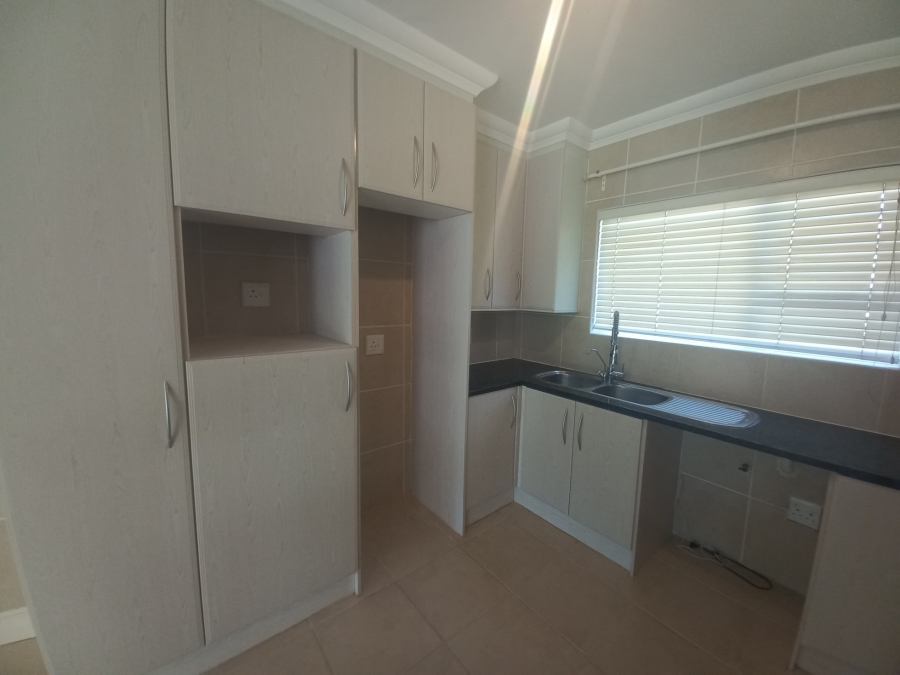 To Let 3 Bedroom Property for Rent in Gonubie Eastern Cape